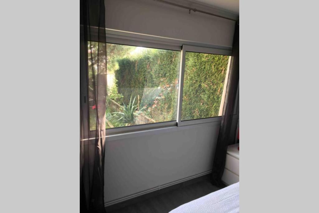 Bel Appartement En Rez De Jardin, 10Min Centre Et 300M Quais De Seine Wifi ルーアン エクステリア 写真