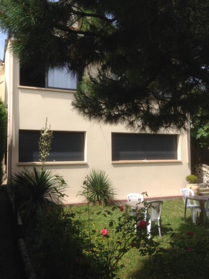 Bel Appartement En Rez De Jardin, 10Min Centre Et 300M Quais De Seine Wifi ルーアン エクステリア 写真